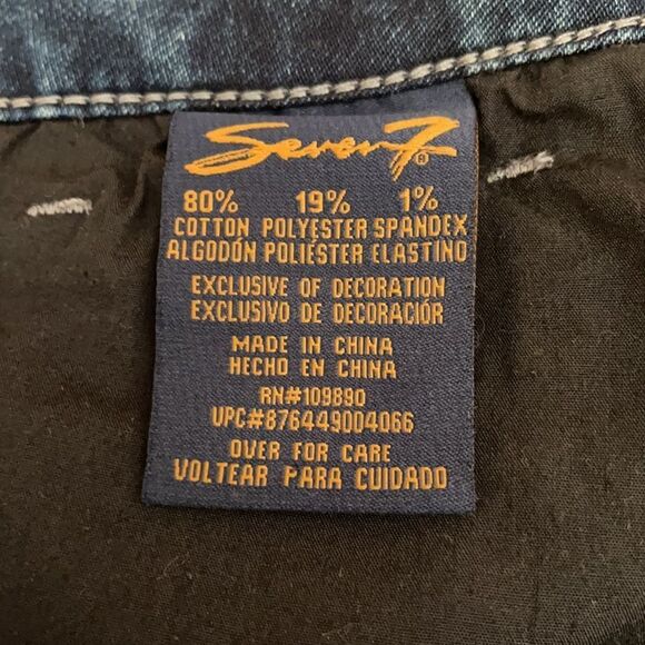 Seven7 Crop Girlfriend Jeans Distressed 14 - Picture 15 of 16